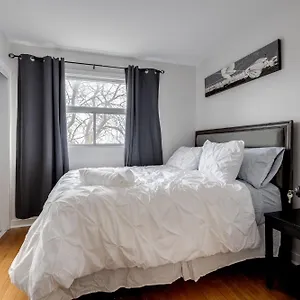 Eglinton West Guest Apartment